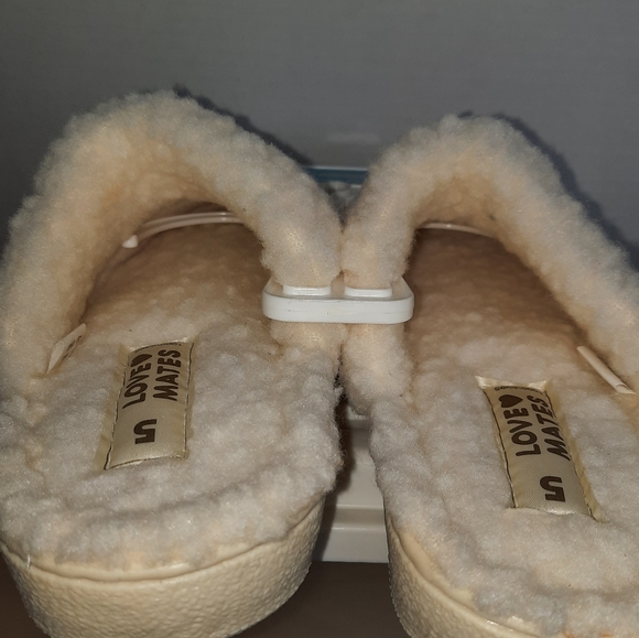 Love♥️mate women's house slippers - Picture 2 of 6